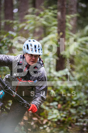 CR6_8063