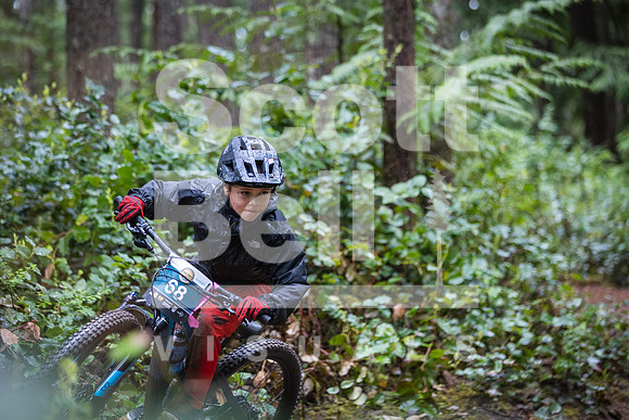 CR6_8047