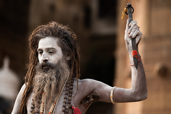 28 - Varanasi - Warrior Sadhu